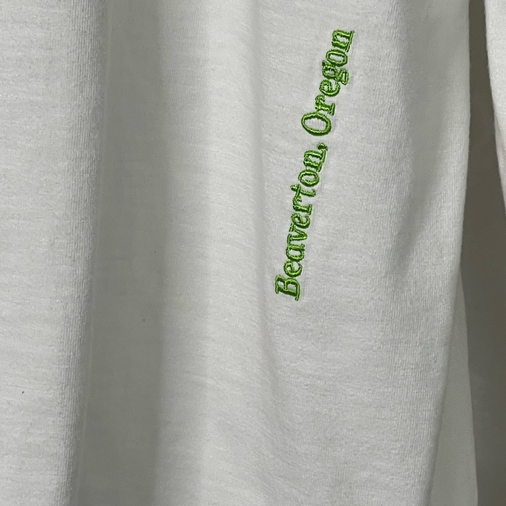 Nike world tour, long sleeve tea with graphics, medium - Picture 7 of 7